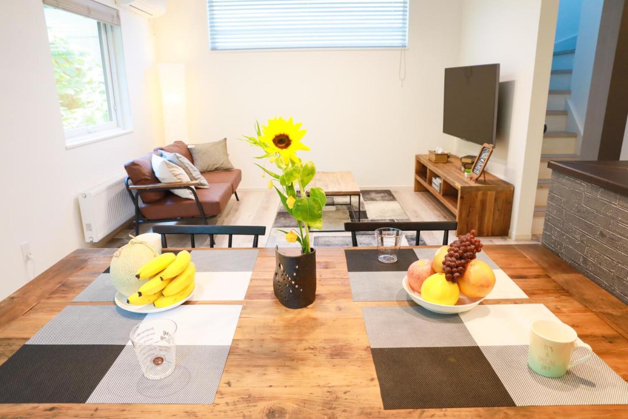 Teine White House Villa Sapporo Exterior photo